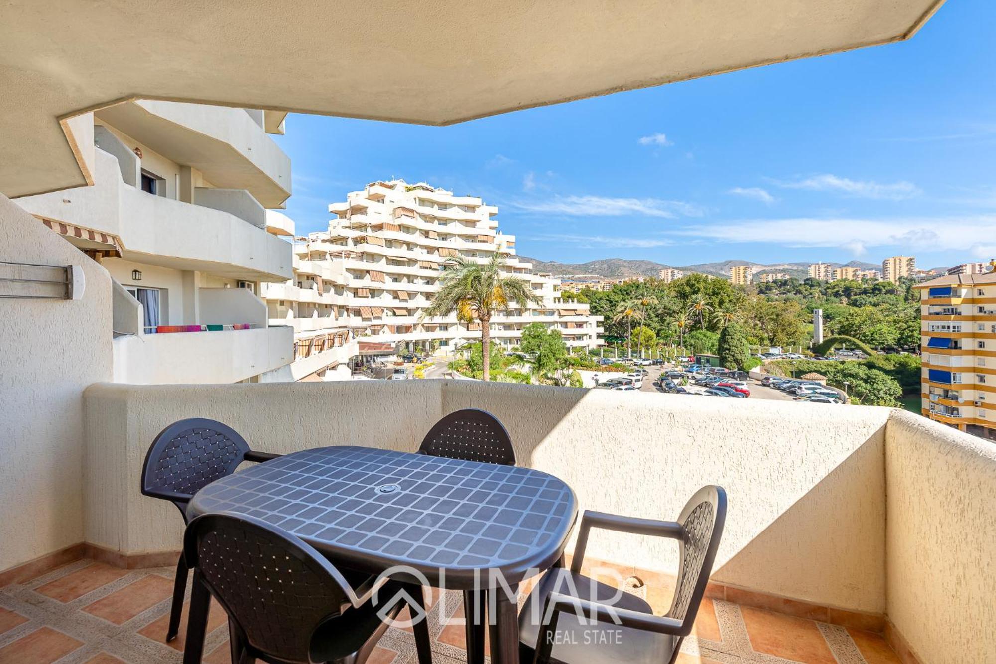 Bil Bil Beach - Benalbeach Benalmádena Kültér fotó